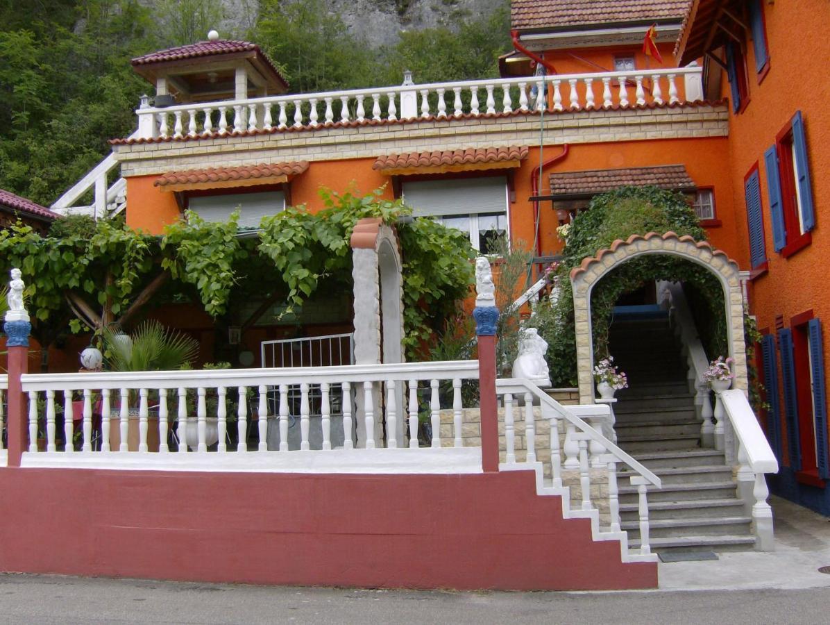 Hotel-Restaurant Don Pepe Kleinlutzel Ngoại thất bức ảnh
