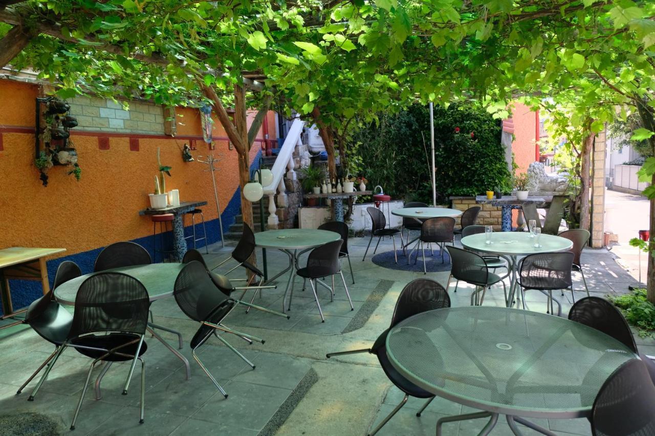 Hotel-Restaurant Don Pepe Kleinlutzel Ngoại thất bức ảnh